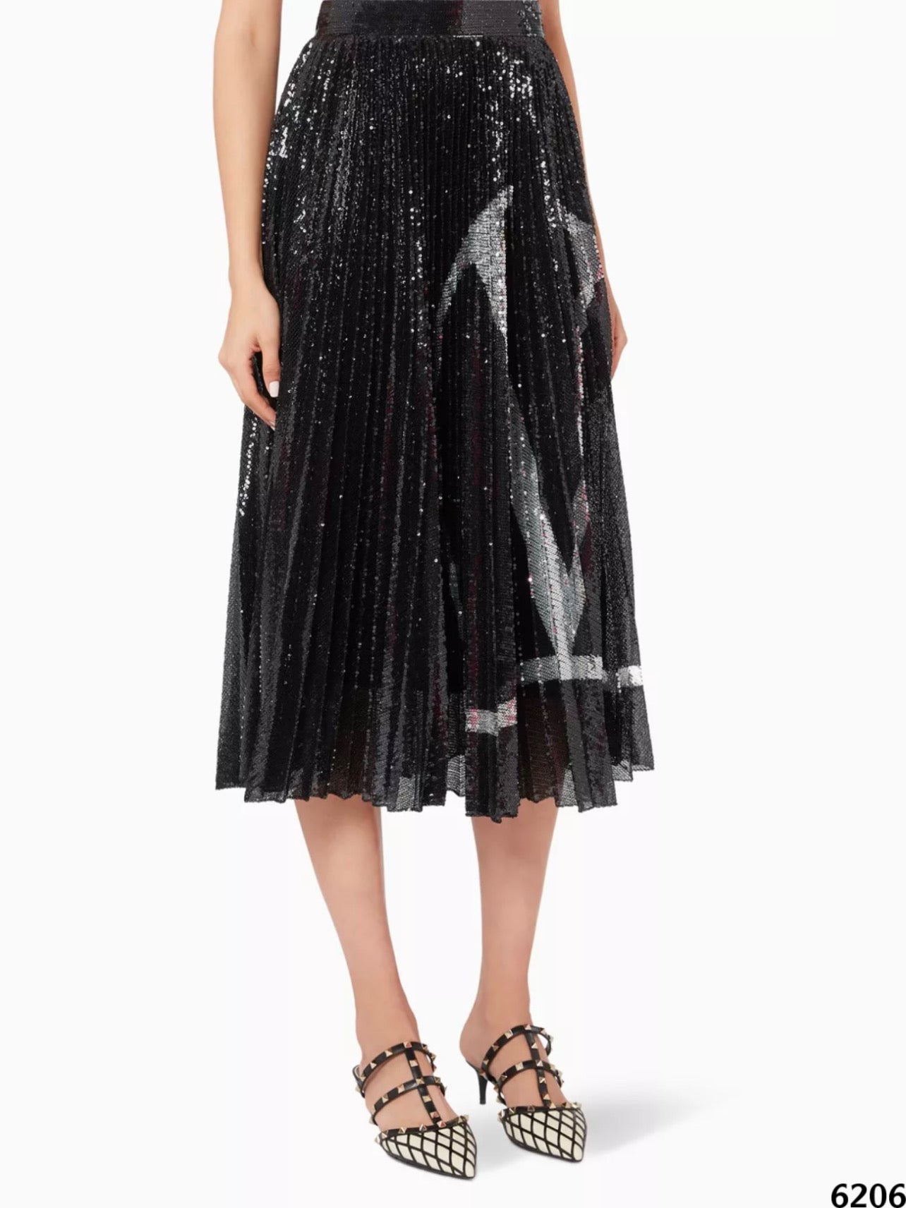 تنورة فالنتينو