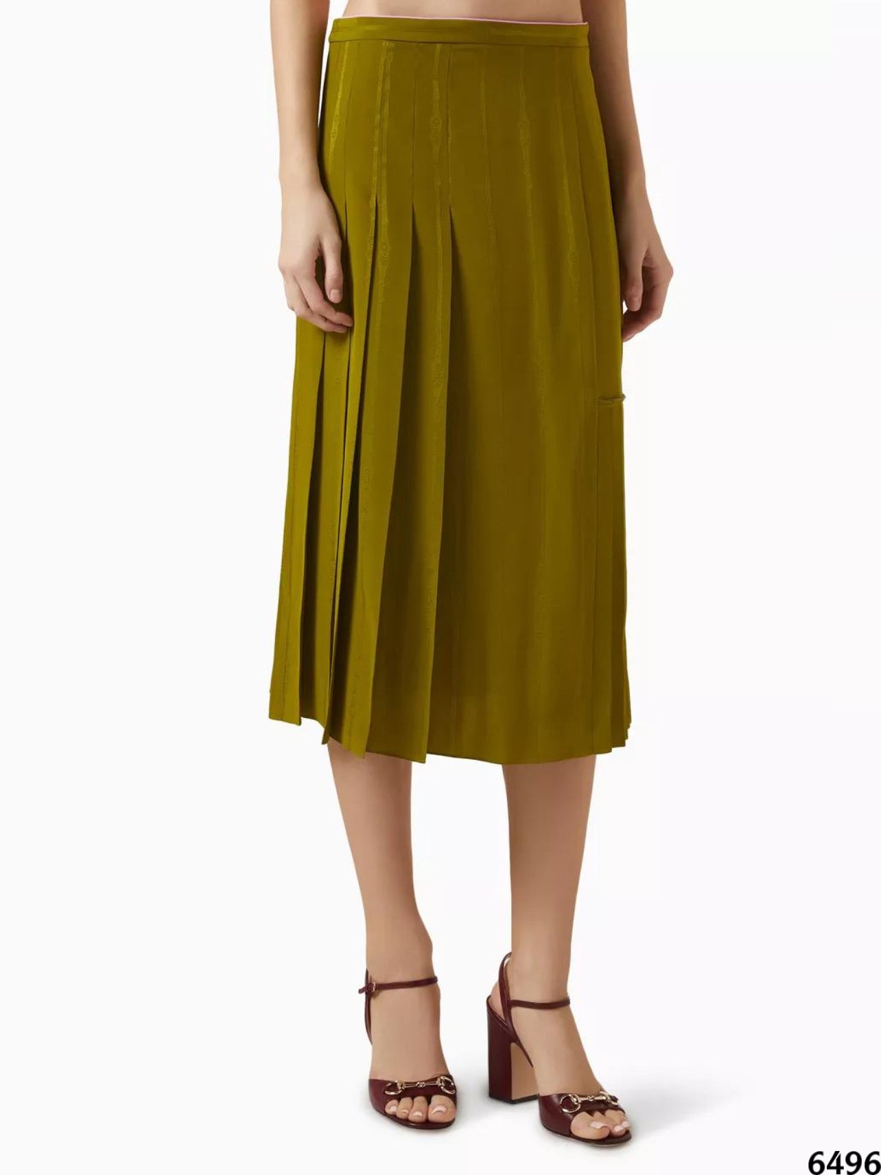 تنورة قوتشي