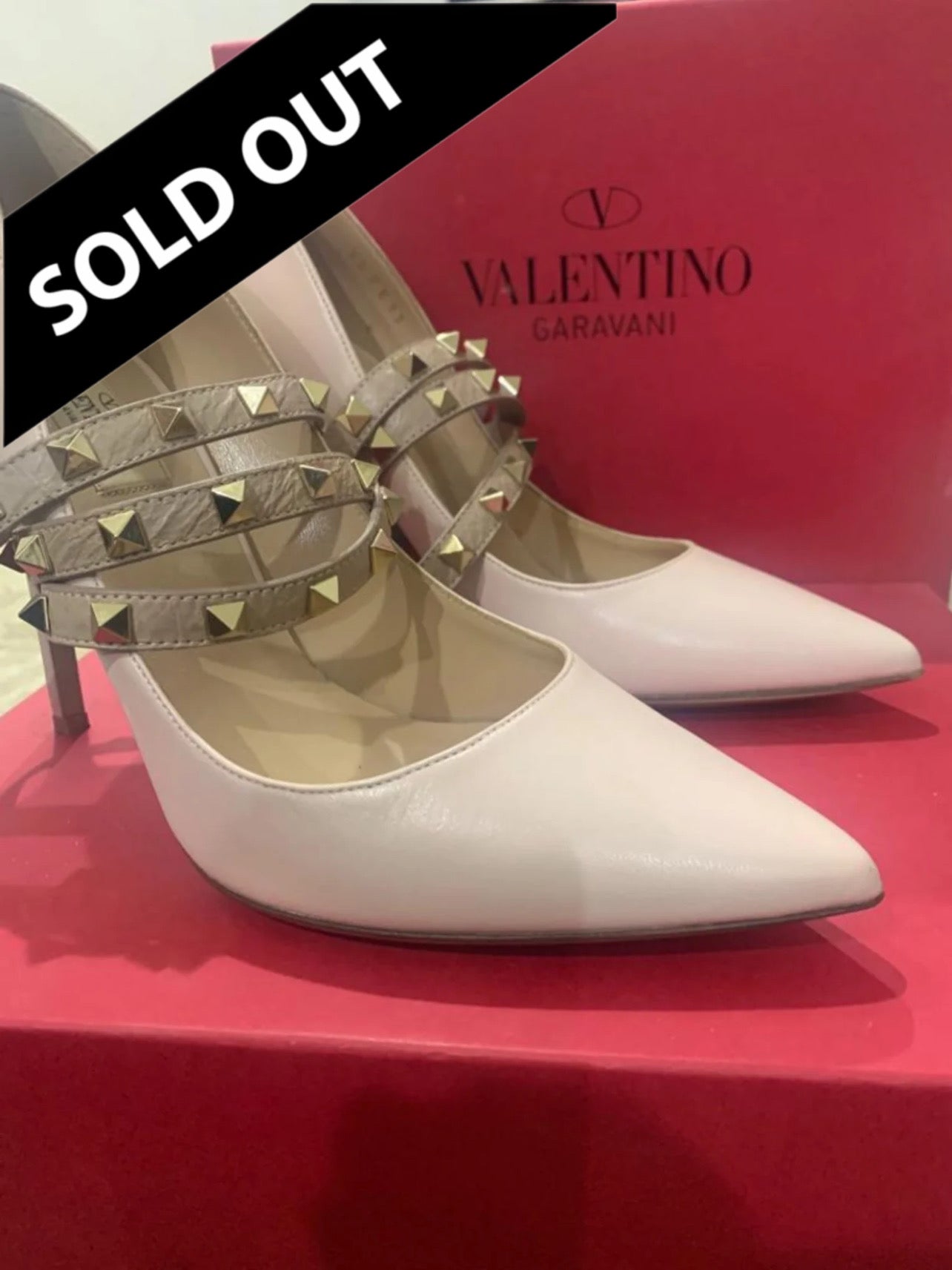 شوز فالنتينو