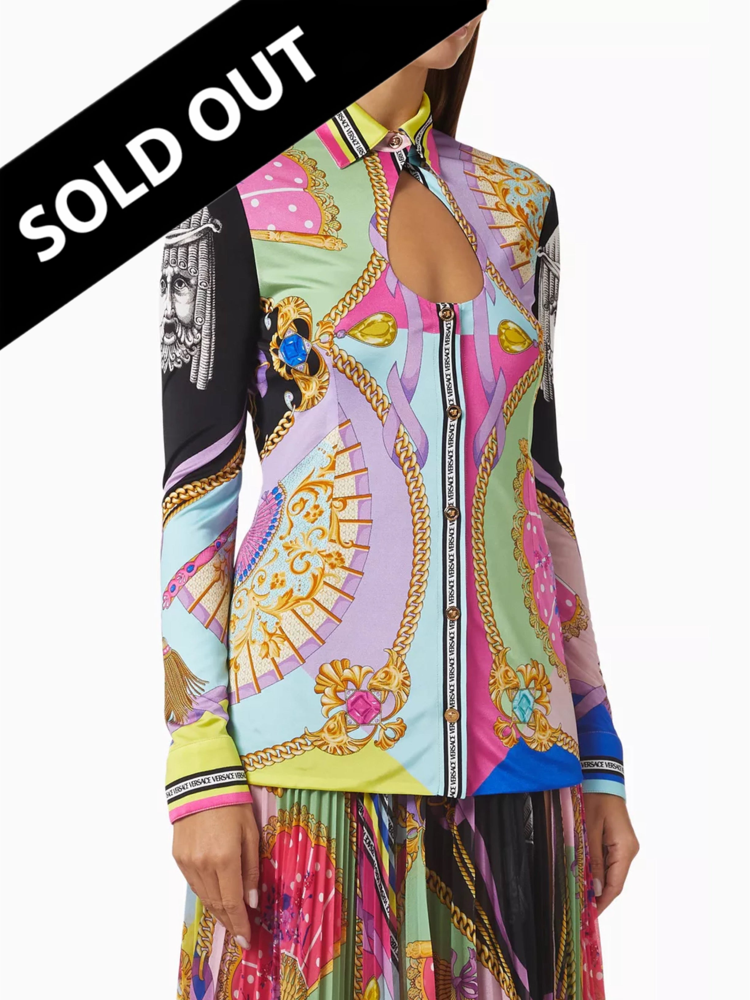 قميص فيرزاتشي