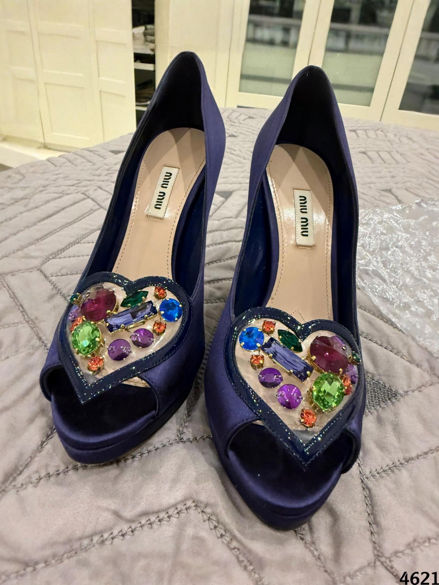 شوز ميو ميو