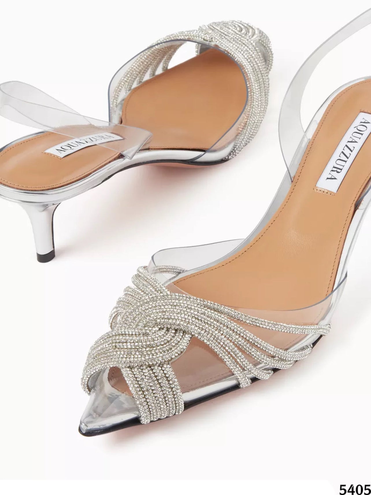 شوز اكوازورا