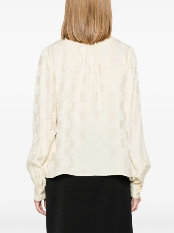 قميص جيفنشي