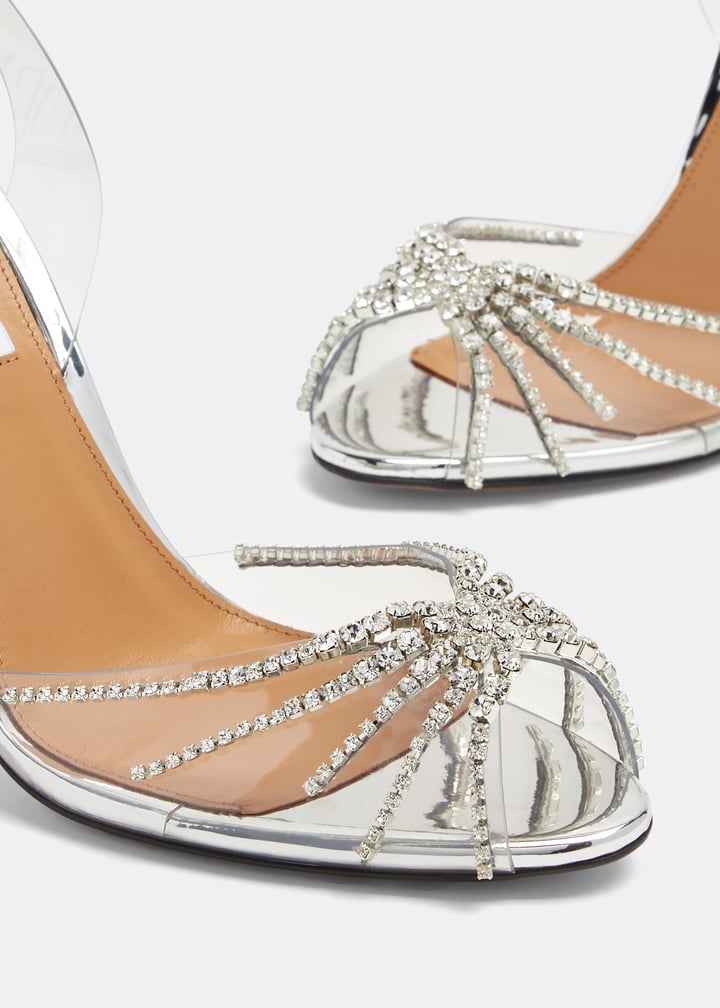 شوز اكوازورا