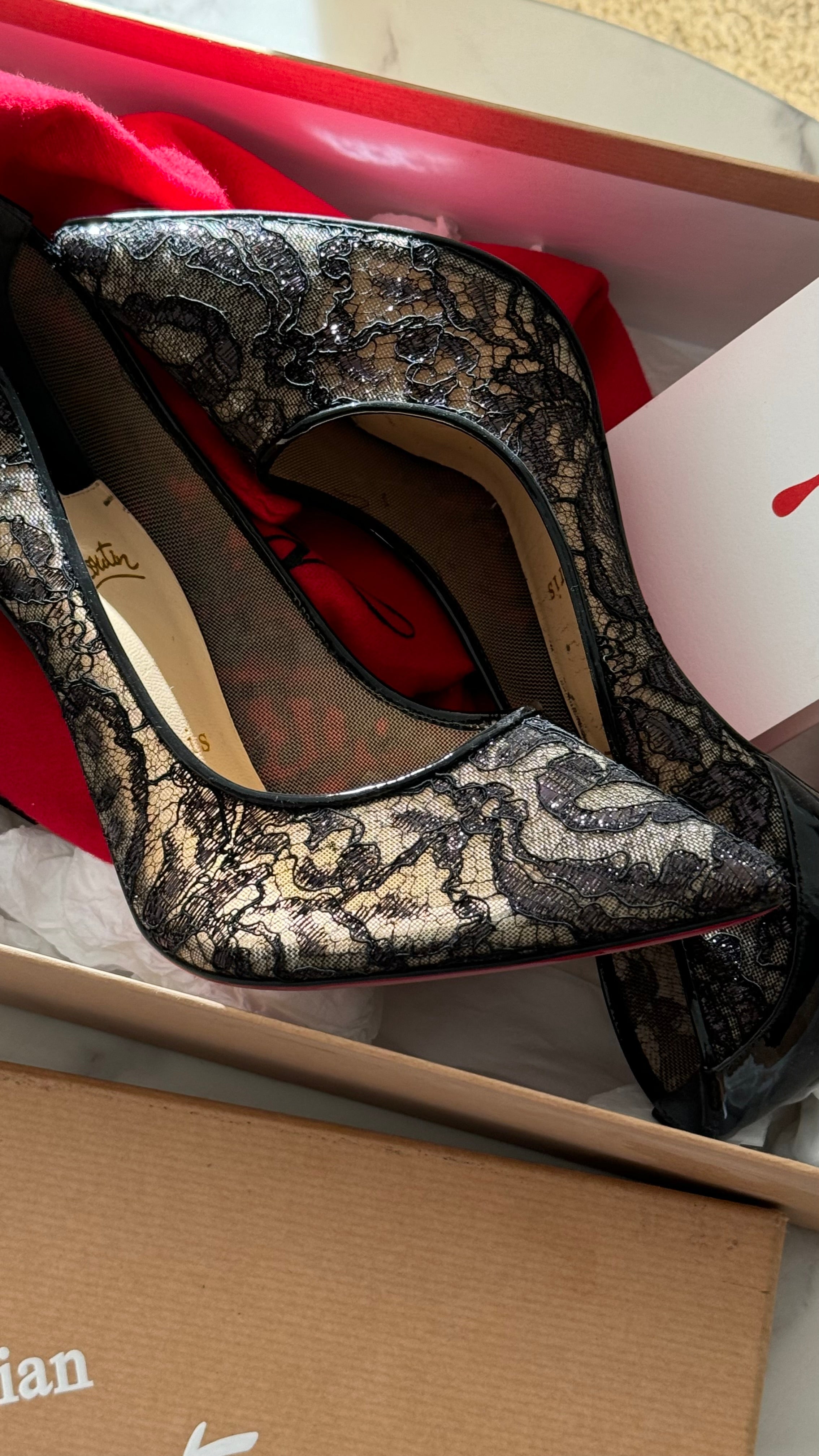 شوز لوبوتان