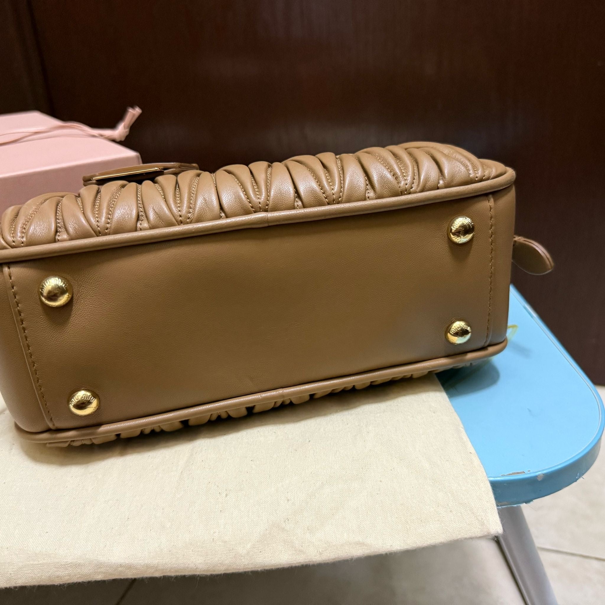 جنطة ميو ميو