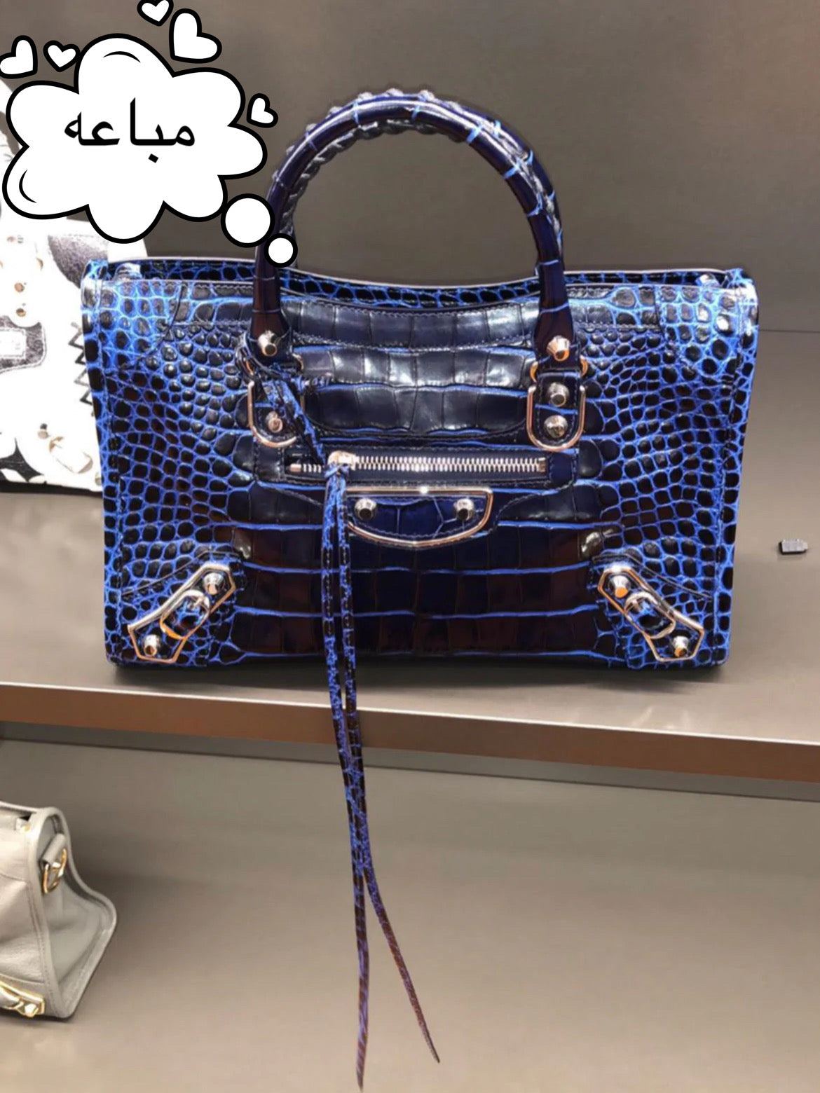 جنطة بلنسياقا