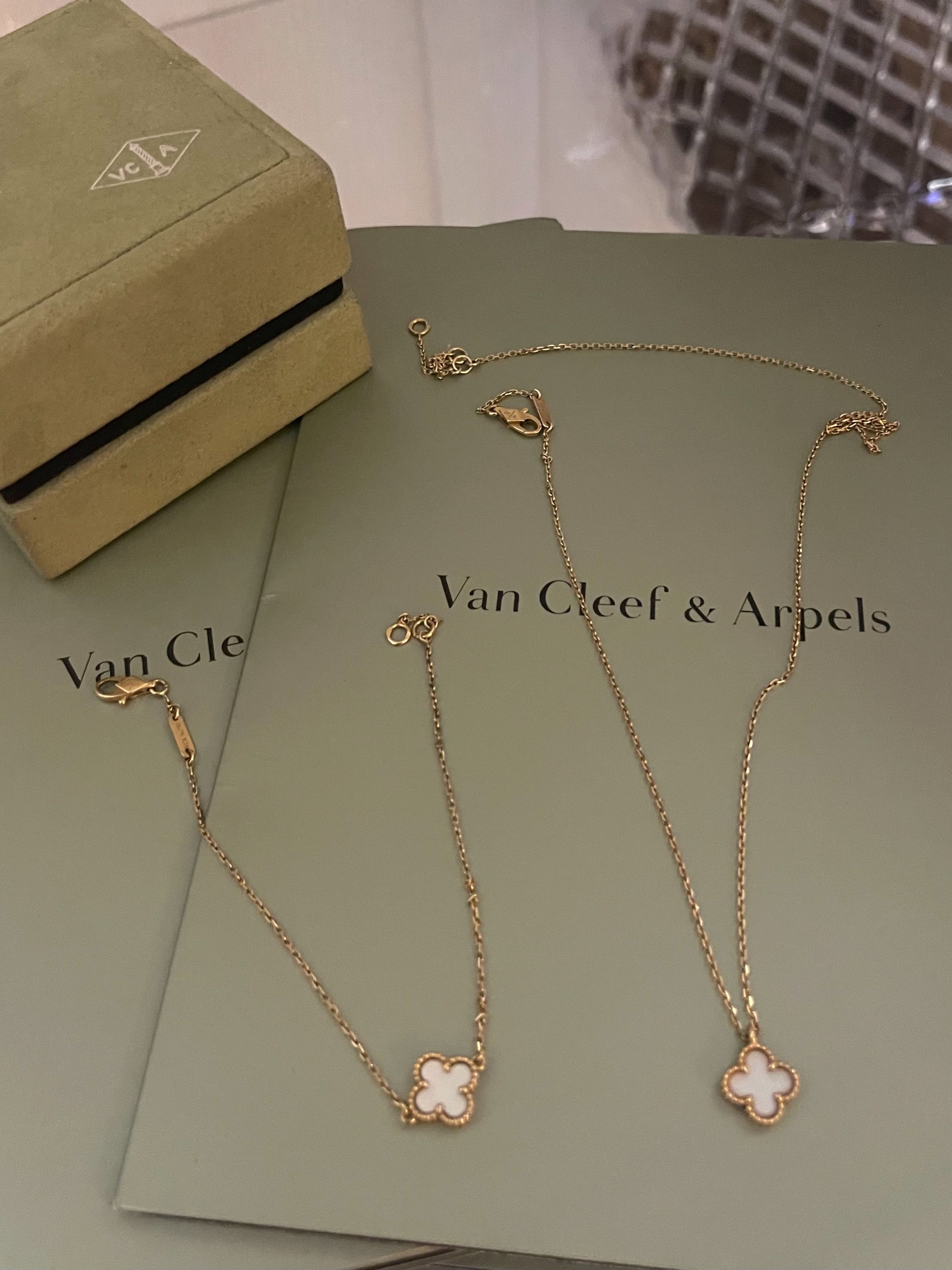 سوار وقلب ڤان كليف