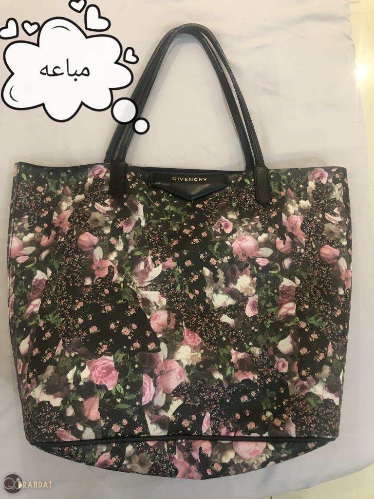 جنطة جيفنشي