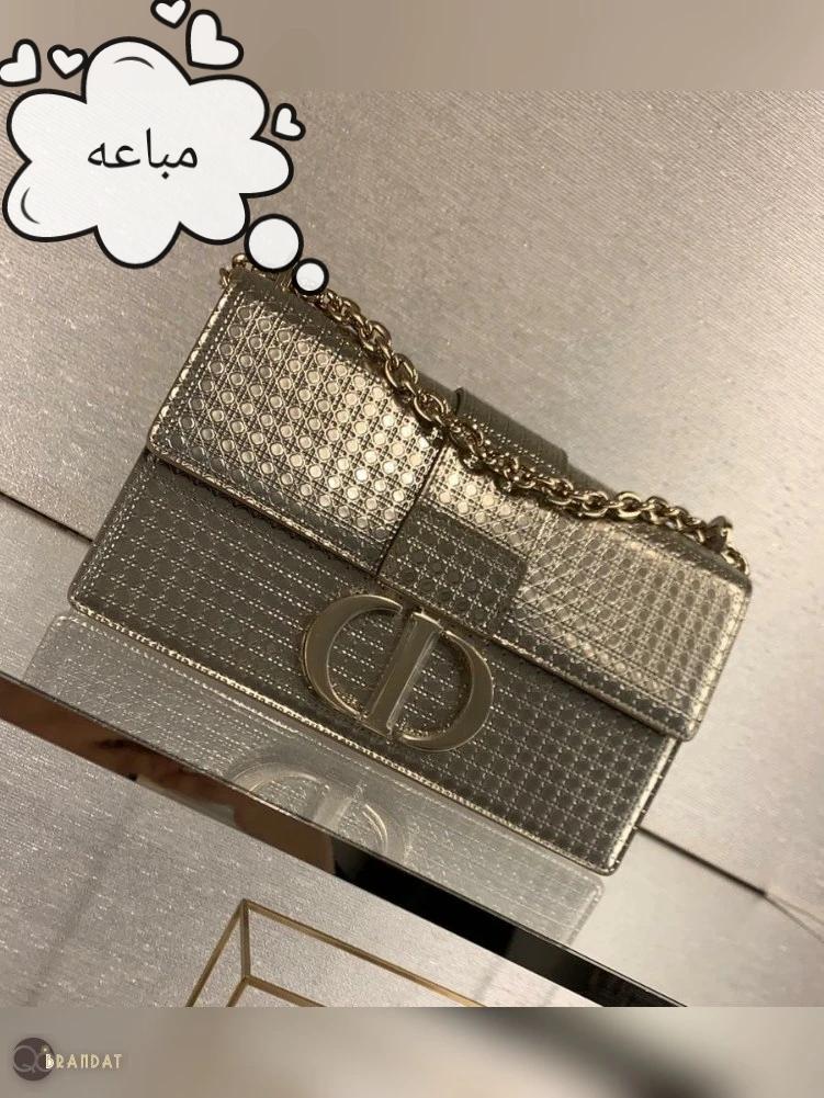 جنطه ديور وسط ميديم قولد ذهبي