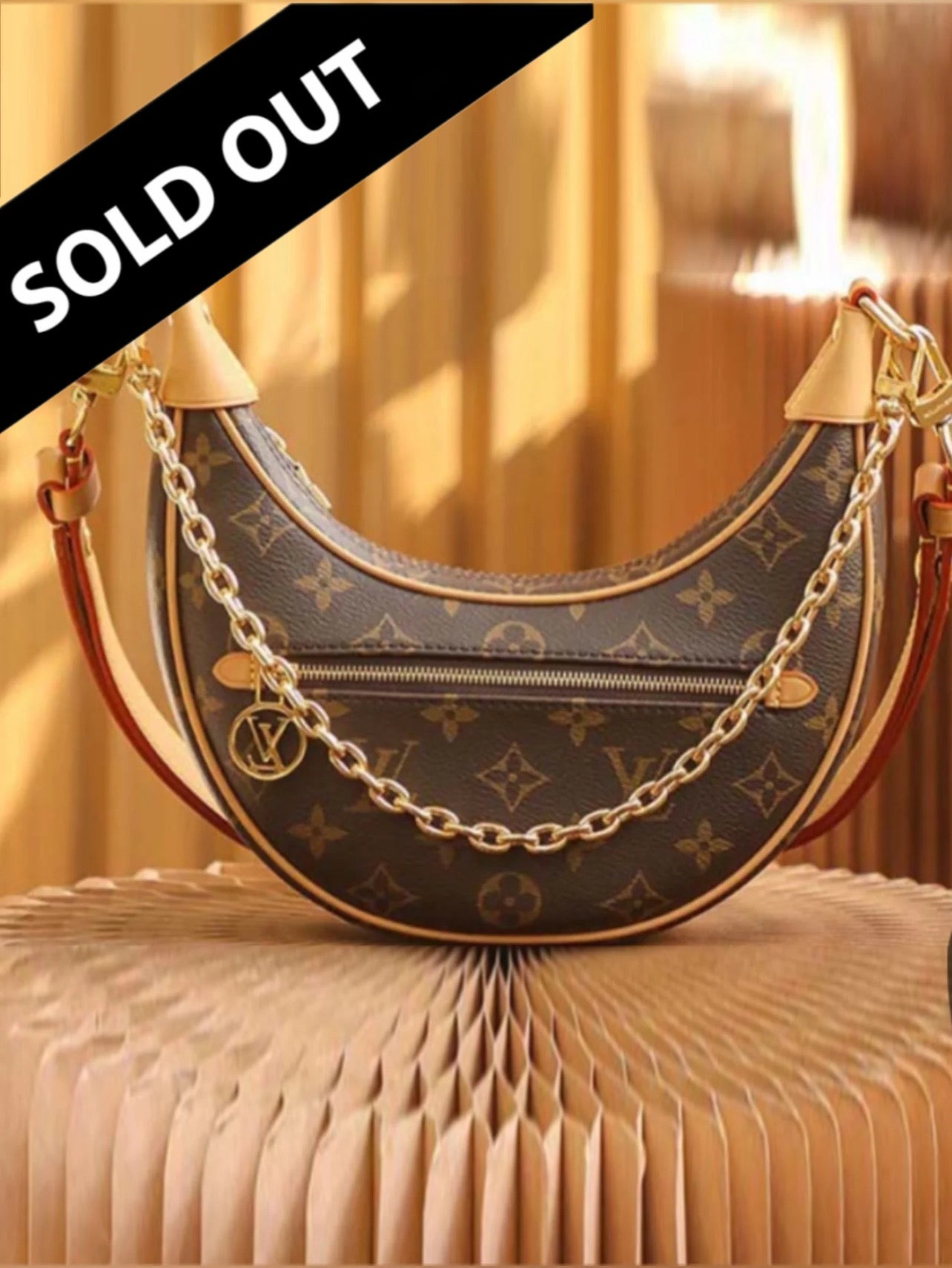 【最終値下】LOUIS VUITTON フラットシューズ Лоферы женские: цвет черный, 2999 ₽, артикул № W2605163