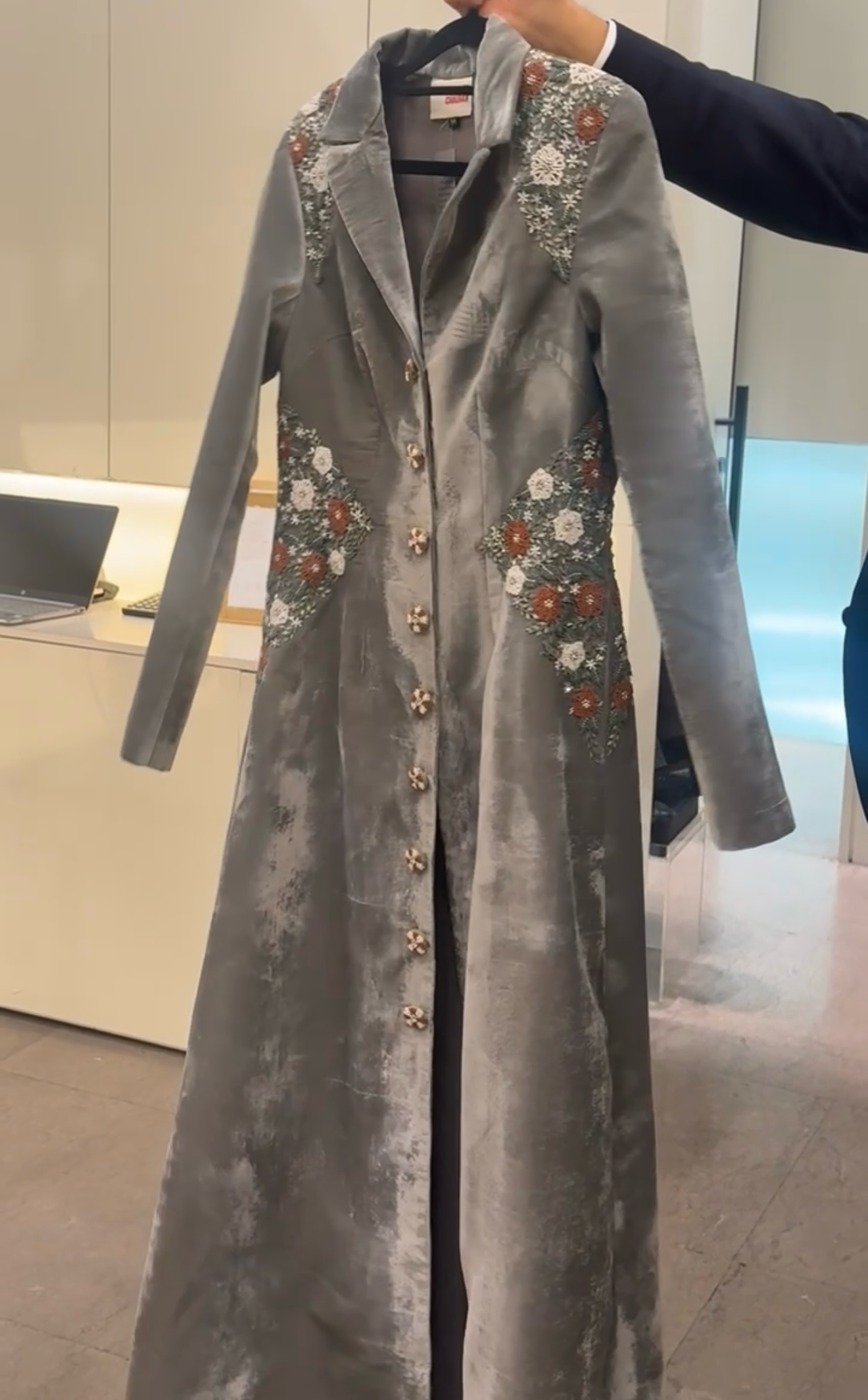 بدلة سهرة