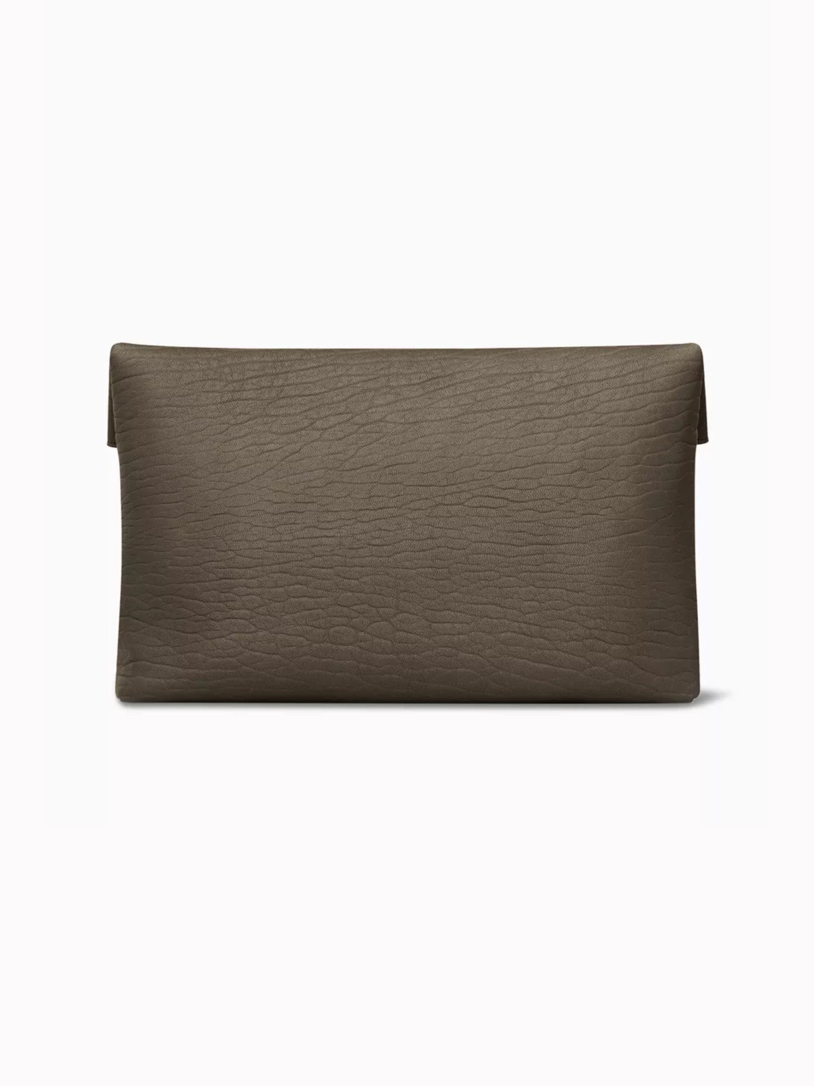 جنطة سان لوران