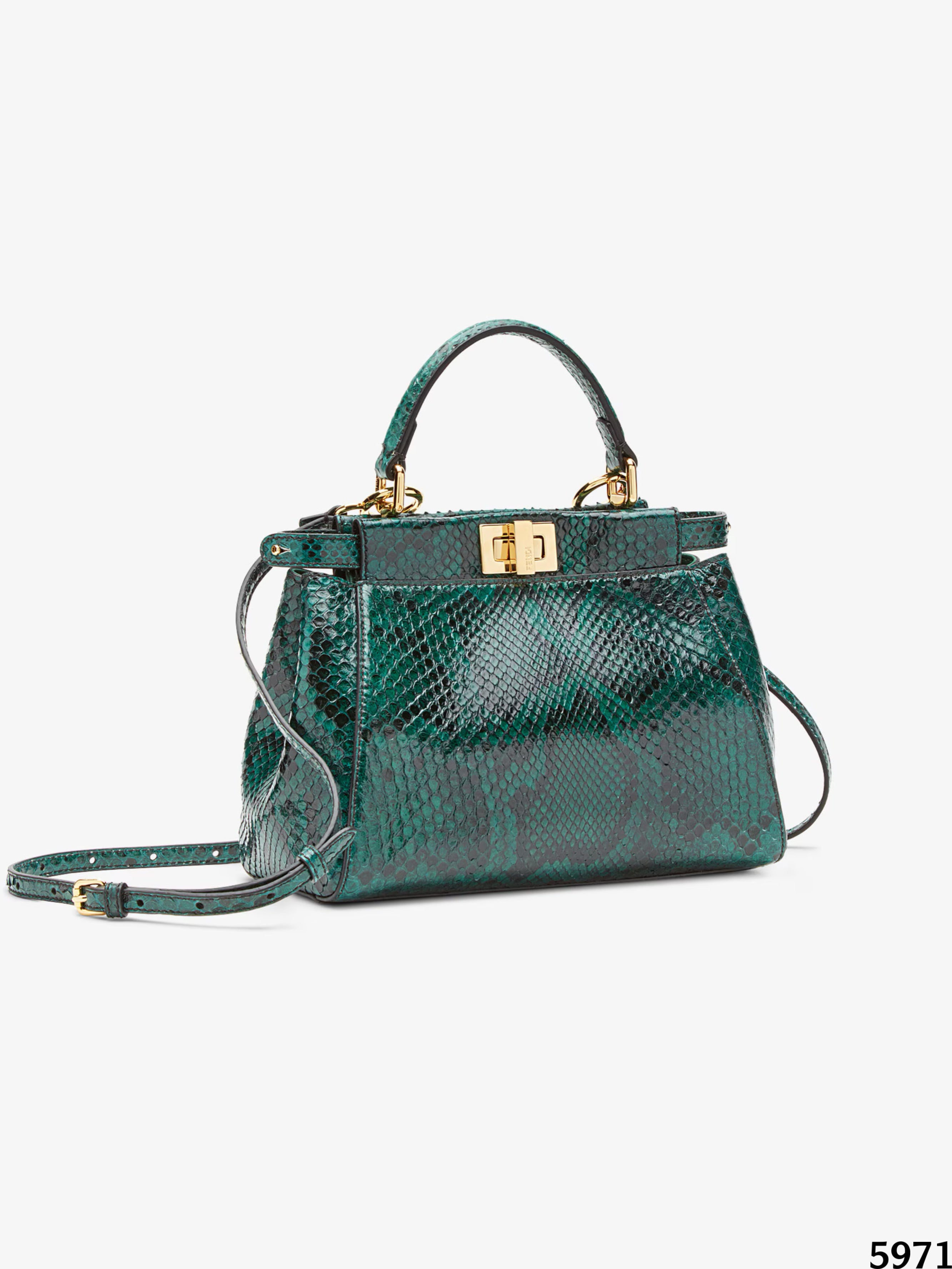 جنطة بيكابو بايثون