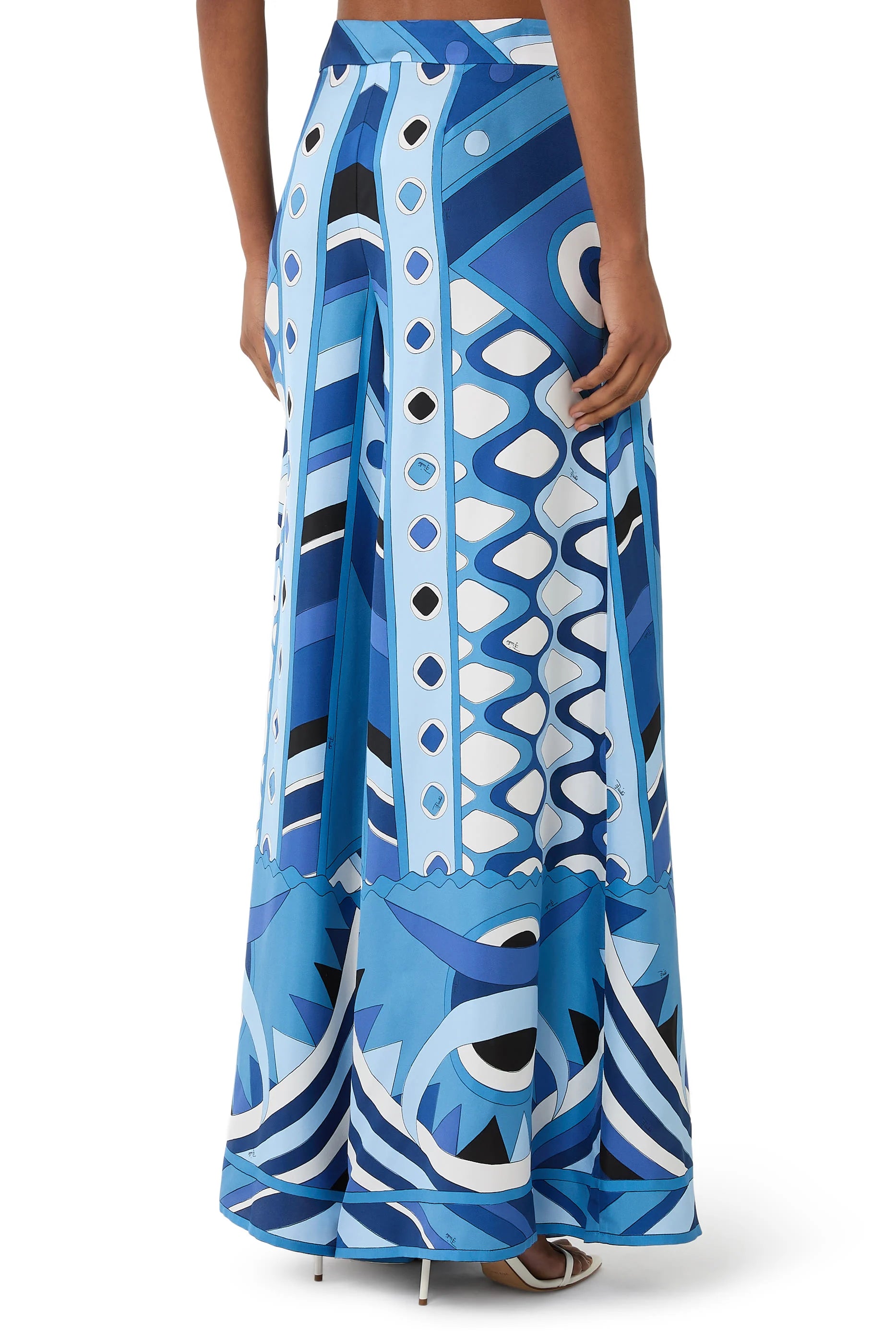 بنطلون بوتشي