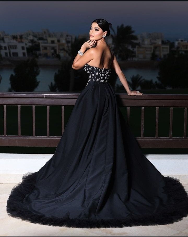 فستان سهرة