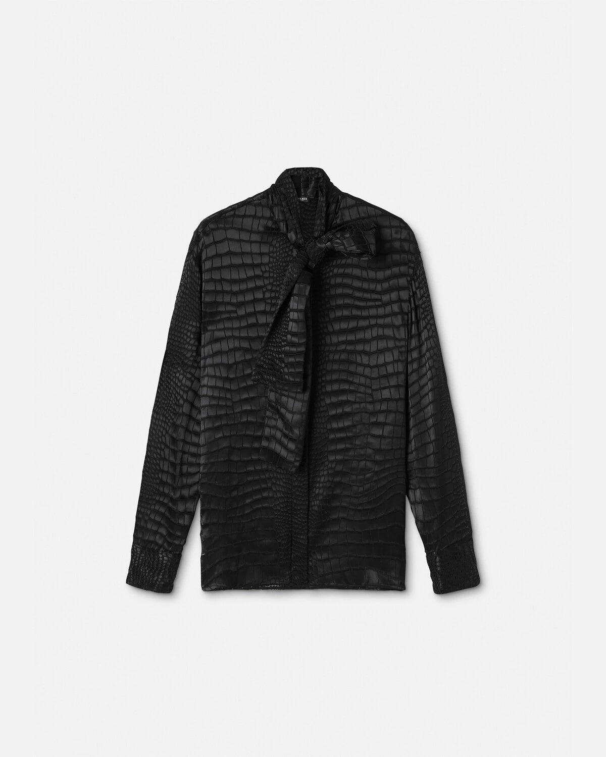 قميص فيرزاتشي