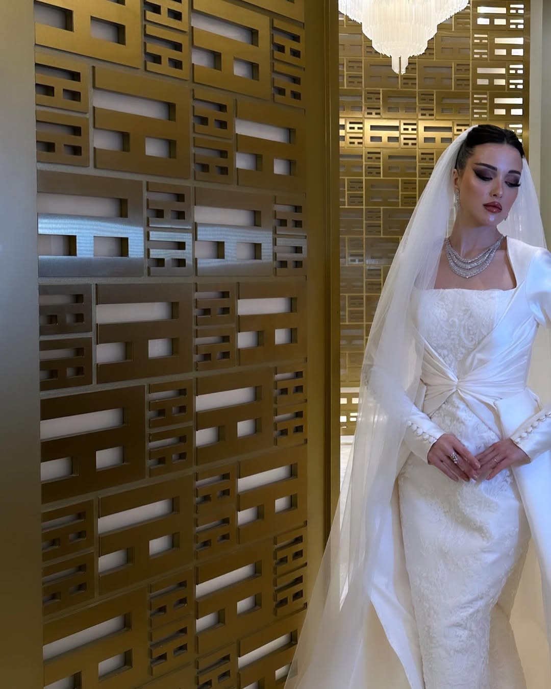 بدلة عروس
