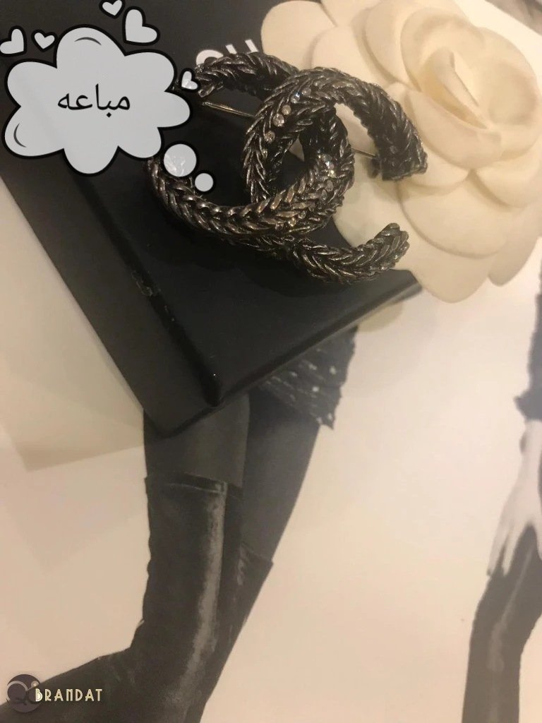 بروش شانيل